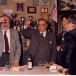 Angelo Fiore ed a sinistra Geno Pampaloni, in occasione dell'assegnazione del premio Etruria, (Volterra 1981).